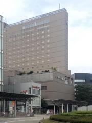 マーケットピア】うつのみや金沢百番街店（金沢市）の周辺施設写真一覧 