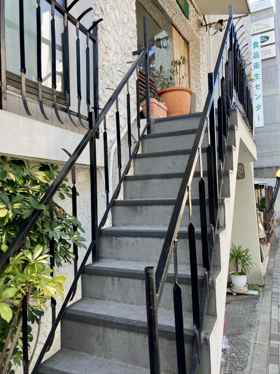 ビッグカンパニー 周辺施設の口コミ 写真 動画 綜合警備保障株式会社 青山営業所