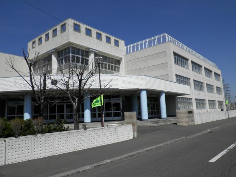 スタディピア 新発寒小学校 札幌市手稲区新発寒二条