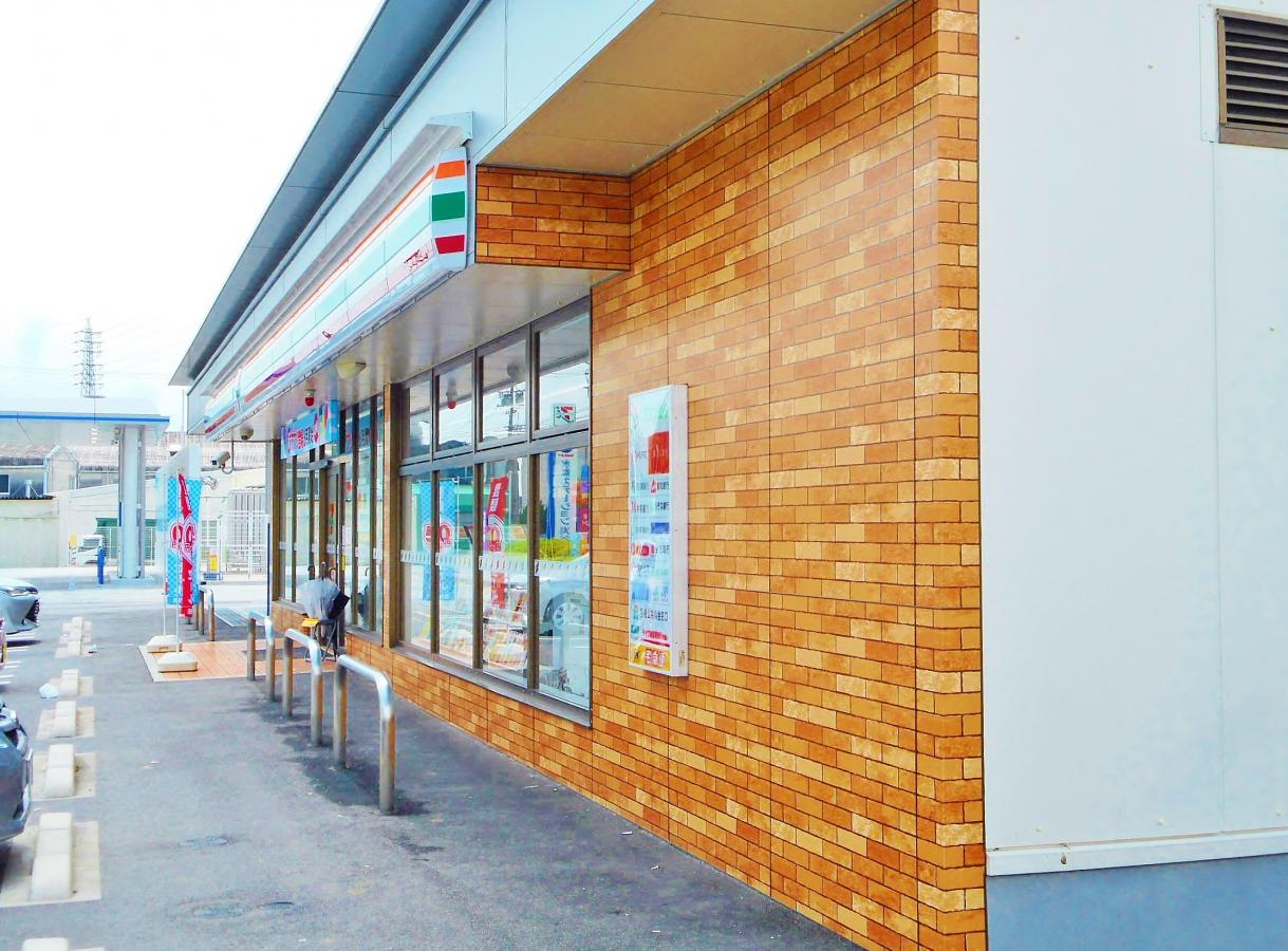 マーケットピア セブンイレブン 刈谷一里山町店