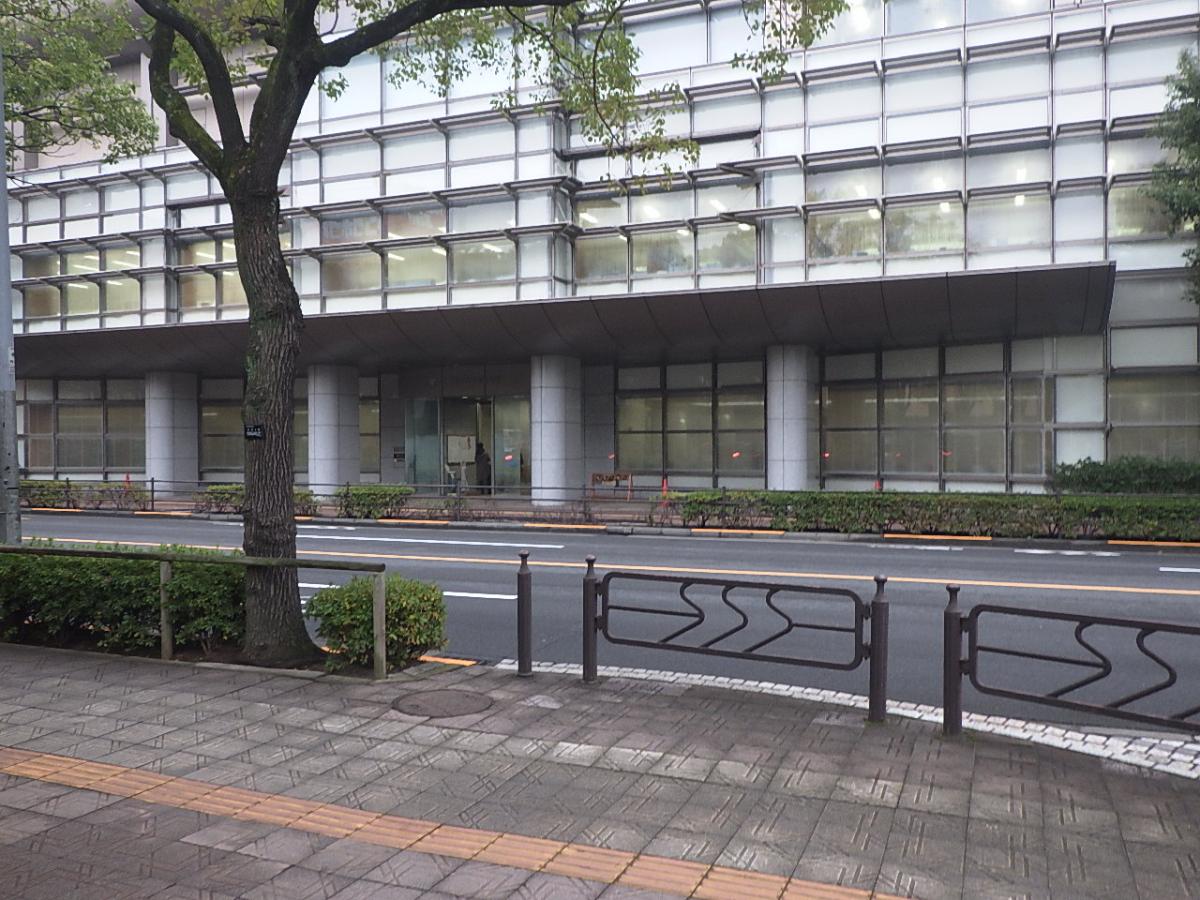 ホームメイト 中央図書館 パブリネット