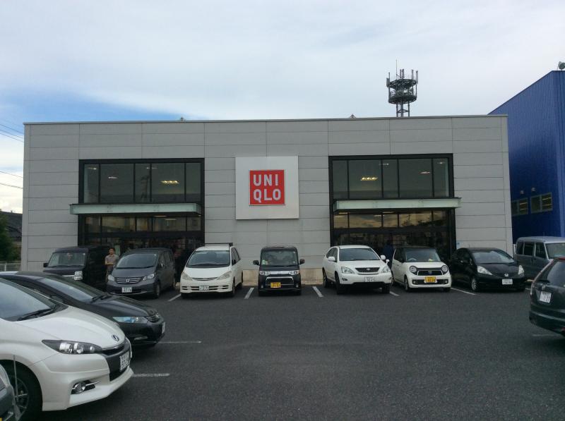 マーケットピア ユニクロ 姶良店 姶良市西餠田