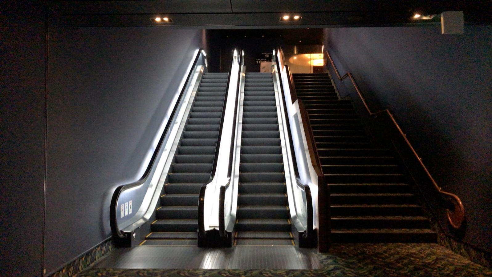 エンタメール なんばパークスシネマ 大阪市浪速区難波中