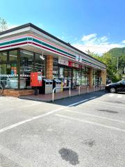 マーケットピア 花屋書店 郡山市熱海町熱海