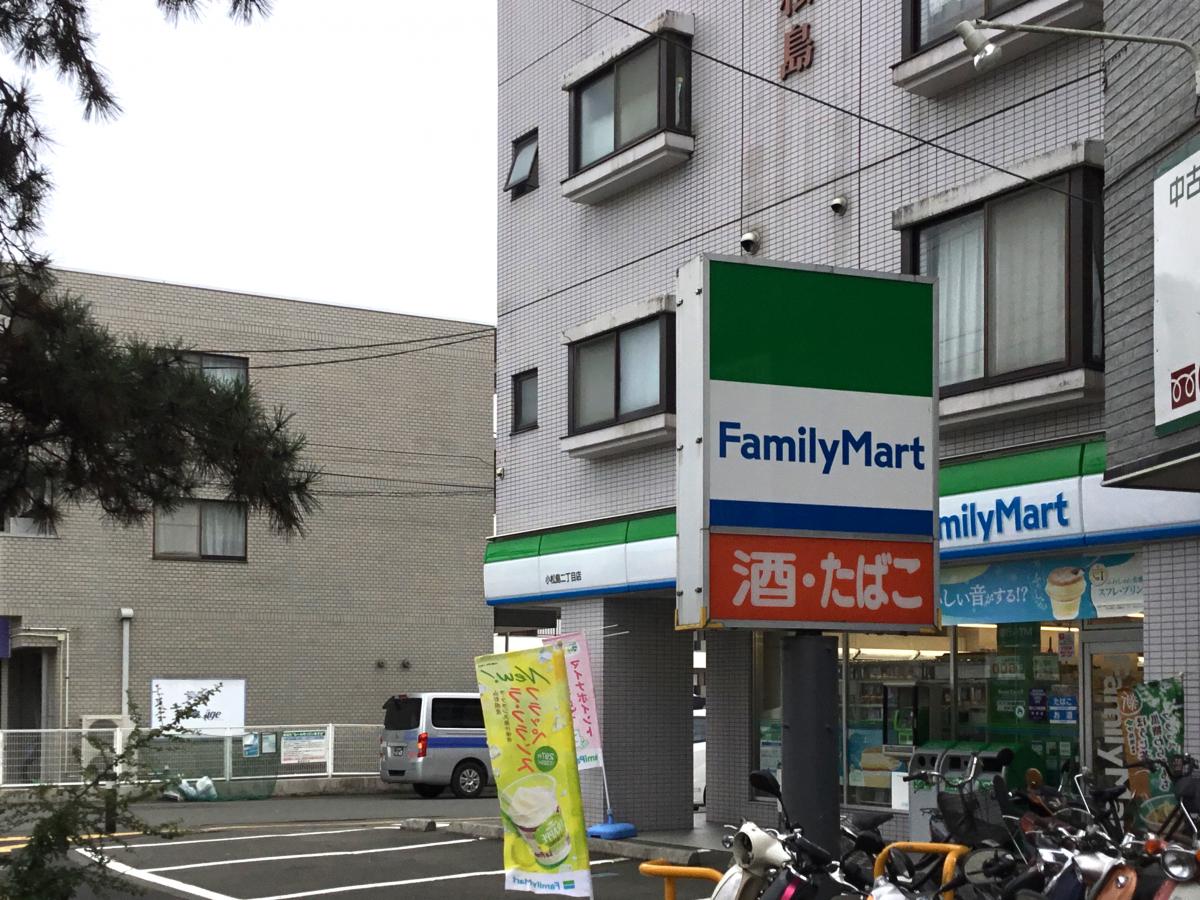 マーケットピア ファミリーマート 小松島二丁目店