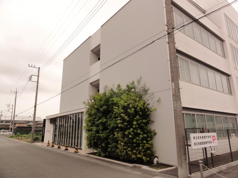 スタディピア 埼玉県製菓専門学校 熊谷市籠原南