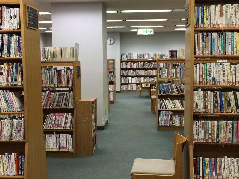 パブリネット 味岡市民センター図書室 小牧市久保新町