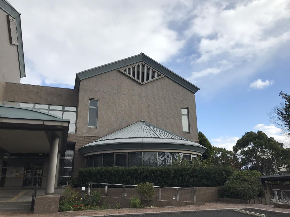 パブリネット 佐賀市立図書館 佐賀市天神