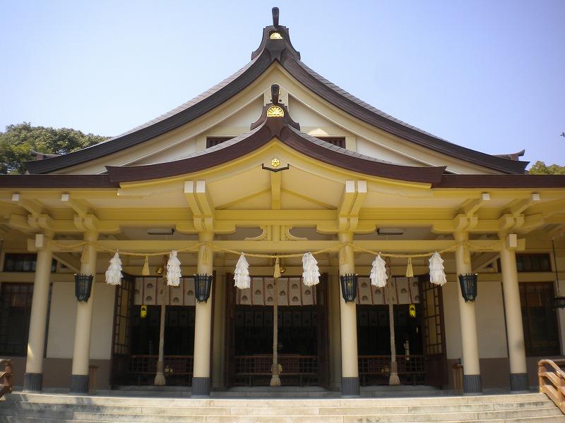 湊川神社