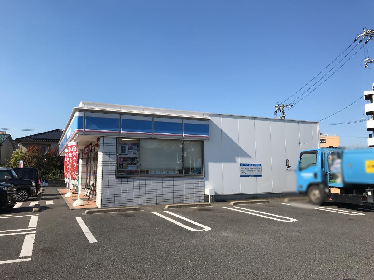 マーケットピア ローソン 福山西深津店