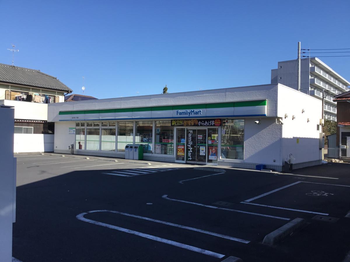 マーケットピア ファミリーマート 吉川平沼一丁目店 吉川市平沼