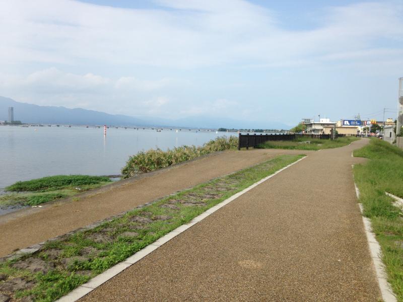 パブリネット 瀬田湖岸緑地