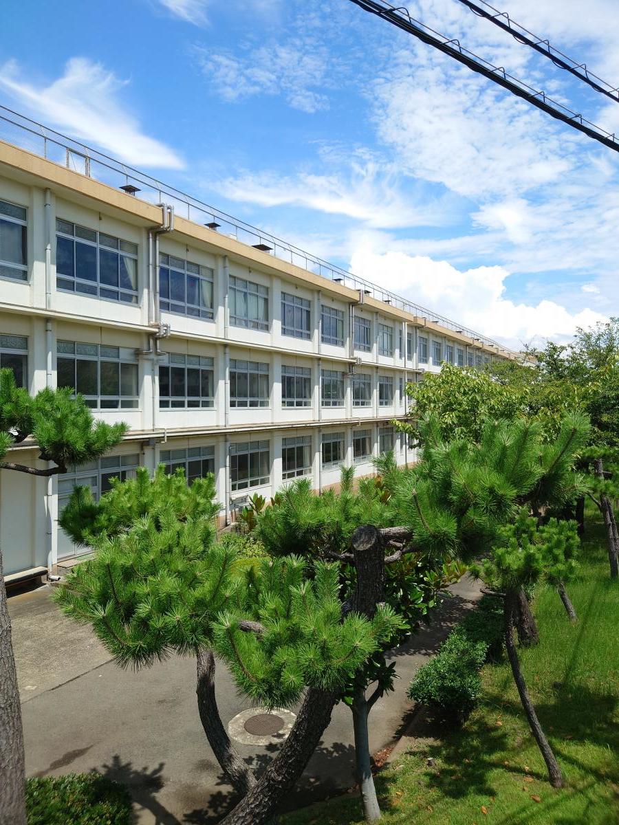 【スタディピア】平塚市立浜岳中学校：写真／ホームメイト