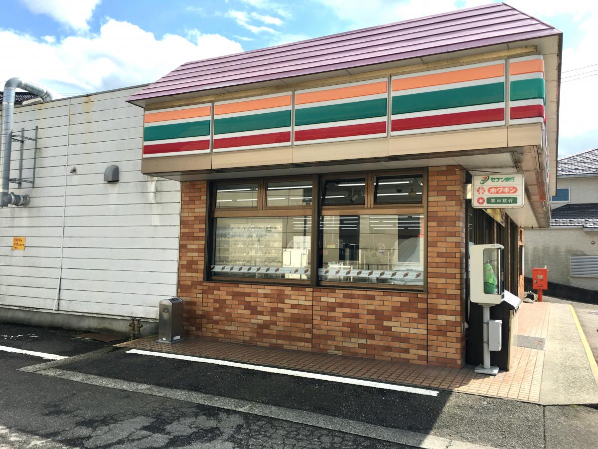 マーケットピア セブンイレブン 加茂田上町店