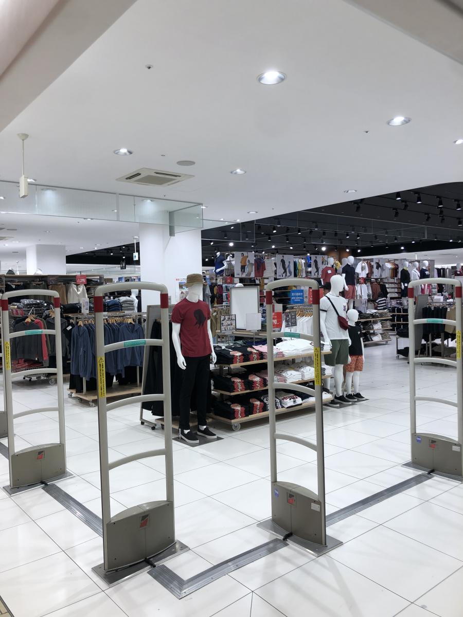 マーケットピア ユニクロ ららぽーと新三郷店 三郷市