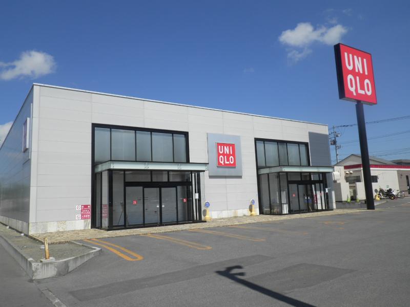 マーケットピア ユニクロ 旭川旭町店 旭川市旭町1条 マーケットピア ユニクロ 旭川旭町店 旭川市旭町1条