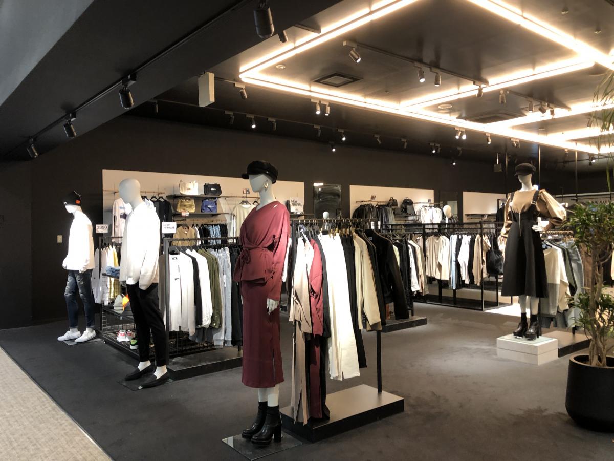 マーケットピア azul by moussy terrace mall湘南店 マーケットピア azul by moussy terrace mall湘南店