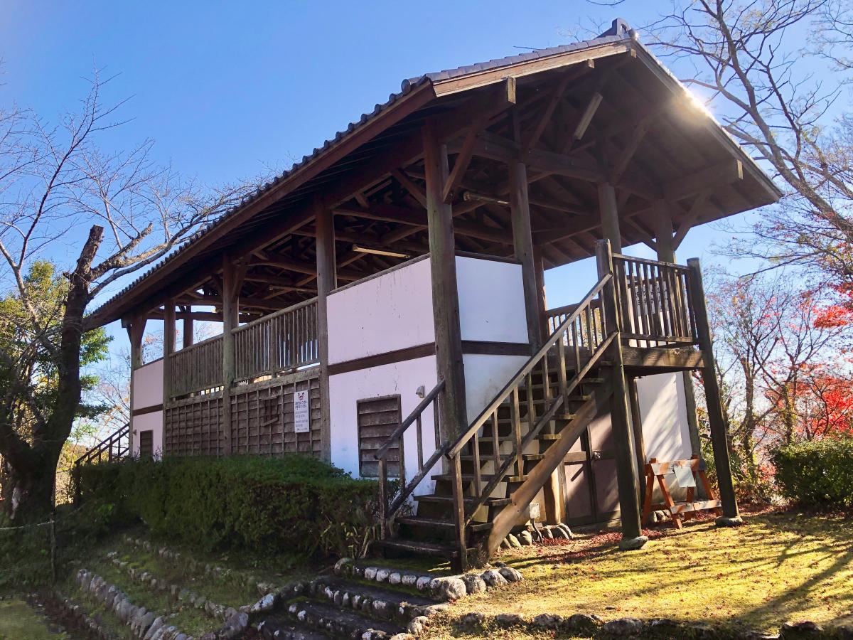 刀剣ワールド 城 鳥羽山公園 鳥羽山城址